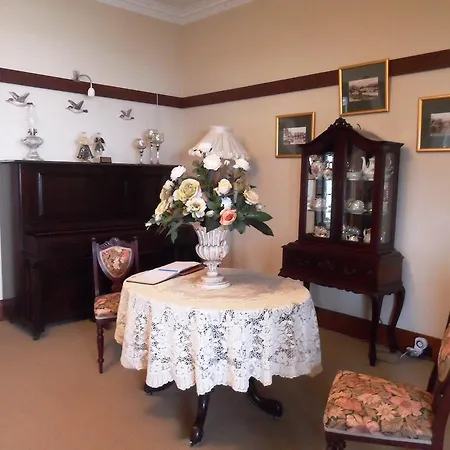 Windradyne Boutique Bed & Breakfast-2
