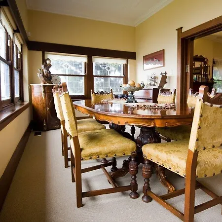 Windradyne Boutique Bed & Breakfast-3